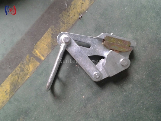 সানটেকের কোম এলেং ক্ল্যাম্পের সাহায্যে প্রচেষ্টা ছাড়াই উত্তোলন