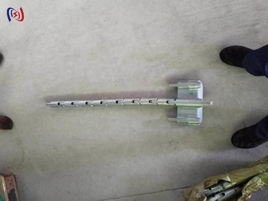 টেলিযোগাযোগের জন্য হট ডিপ গ্যালভানাইজড কৃত্রিম গাছ অ্যান্টেনা ইস্পাত টাওয়ার