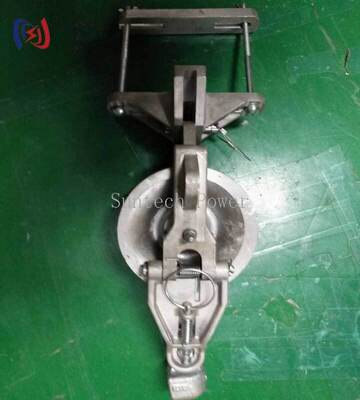 ইউনিভার্সাল স্ট্রিংিং ব্লক 178x76 মিমি স্কিভ ব্যাসার্ধ এবং 10 কেএন নামমাত্র লোড সহ বহুমুখী ওভারহেড কন্ডাক্টর ইনস্টলেশনের জন্য