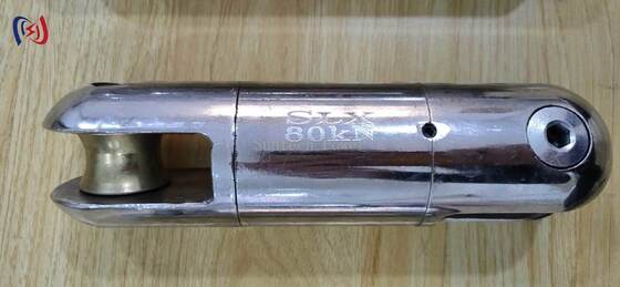 এয়ারহেড লাইন এবং সাবস্টেশন রিগিংয়ে 5-250KN নামমাত্র লোড সহ 360 ডিগ্রি ঘূর্ণনের জন্য ভারী দায়িত্বের সুইভেল জয়েন্ট