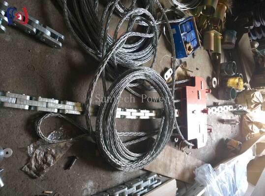 ১৩০-৩২০KN রেট করা লোড সহ চার বান্ডিল কন্ডাক্টরের জন্য পেশাদার হেড বোর্ড, সুনির্দিষ্ট বর্গাকার জ্যামিতি এবং উন্নত ড্যাম্পিংয়ের জন্য